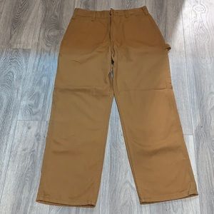 *NWOT* Carhartt cargo pants